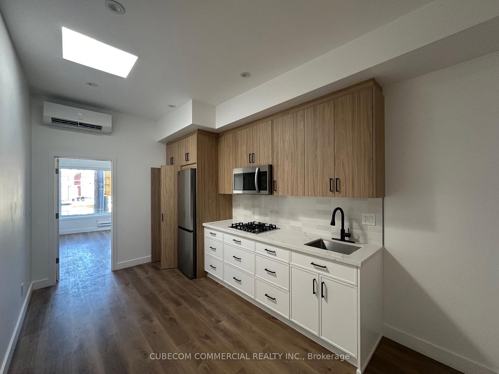 2219 Dundas Street W - Photo 6