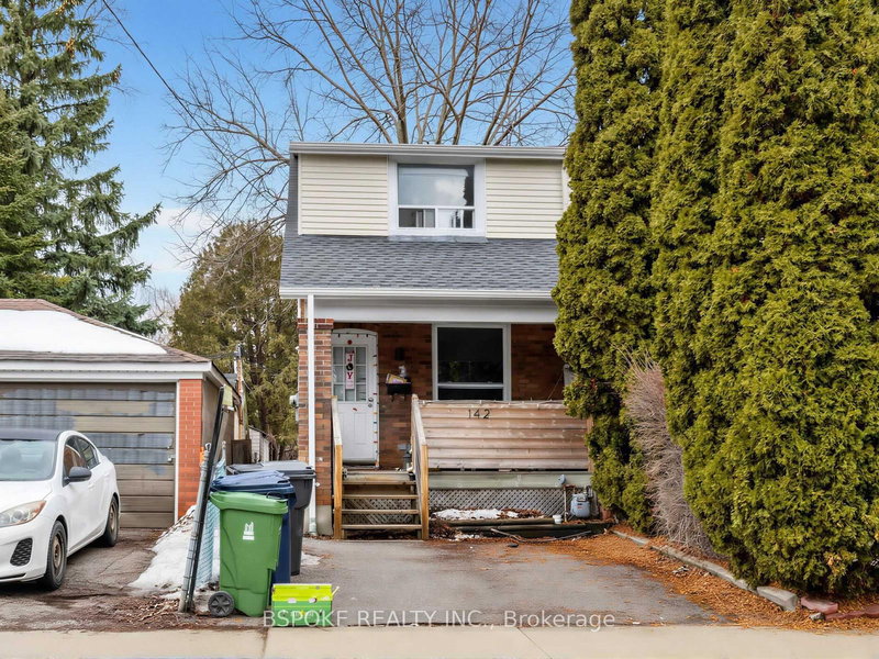 2nd Floor - 142 Silverthorn Ave, Toronto, M6N 3K3 | Image 2