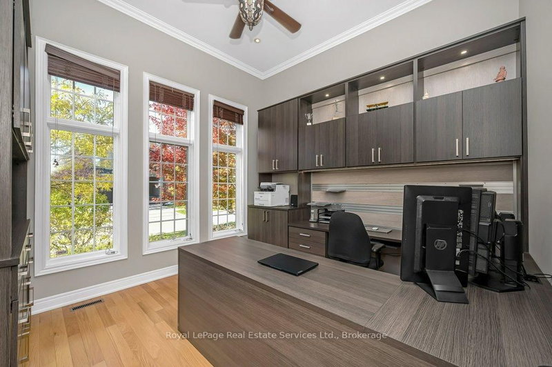 2373 Gamble Rd, Oakville, L6H 7V6 | Image 2