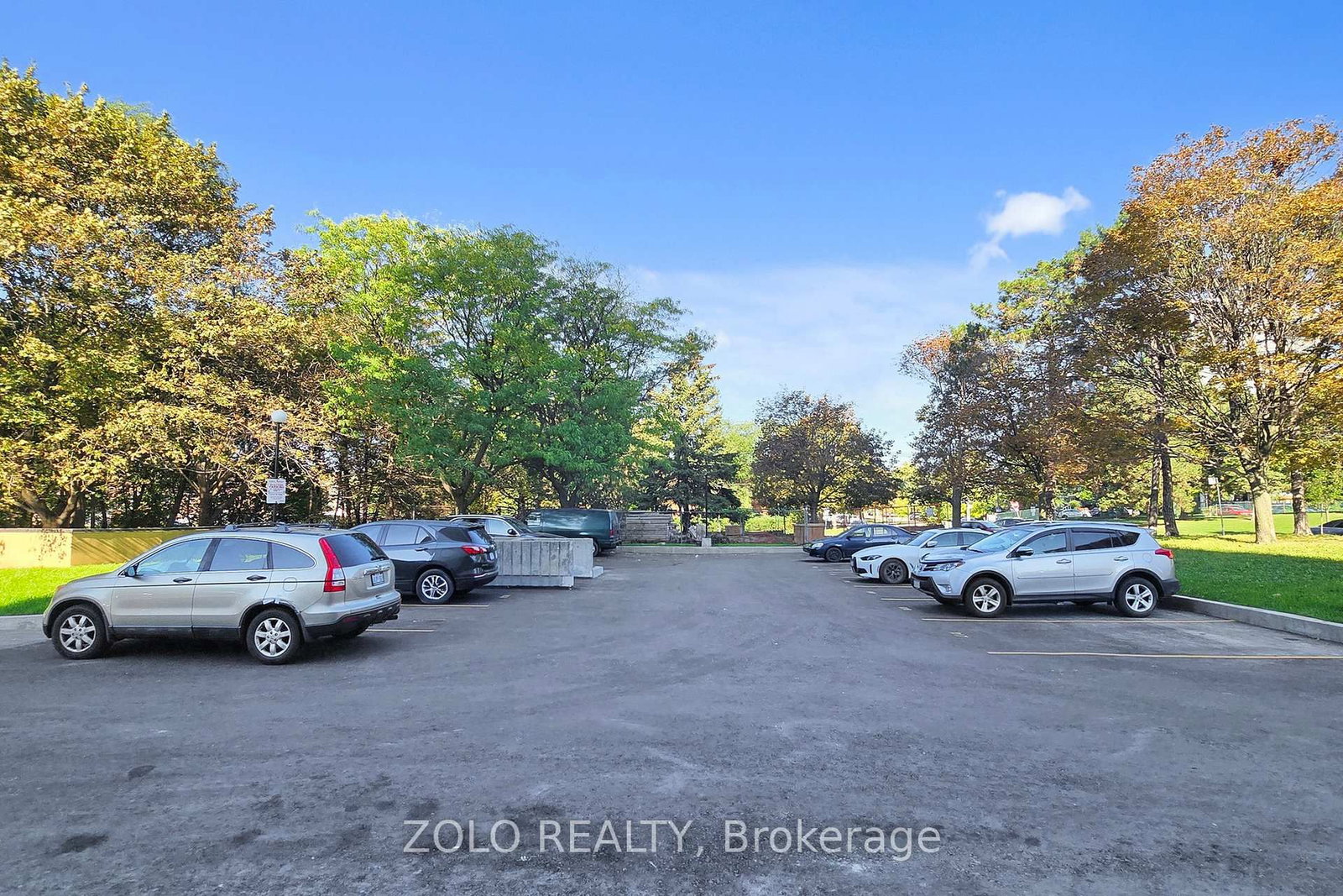 Condo for lease at 501-10 Tobermory Drive, Toronto, Ontario, M3N 2Y5 - Black Creek - MLS: W12866138