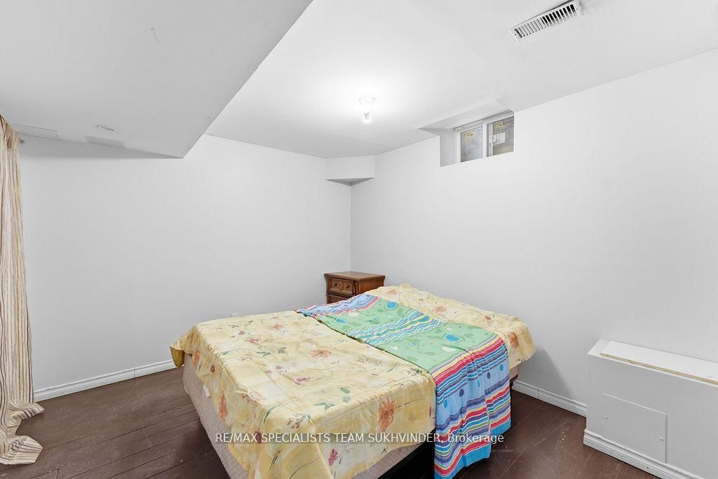 Detached House for sale at 13 El Camino Way, Brampton, Ontario, L7A 3C4 - Fletcher's Meadow - MLS: W12866262