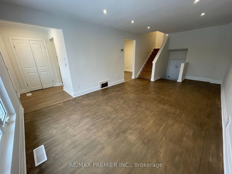 Main - 86 St Lucie Dr, Toronto, M9M 1T3 | Image 3