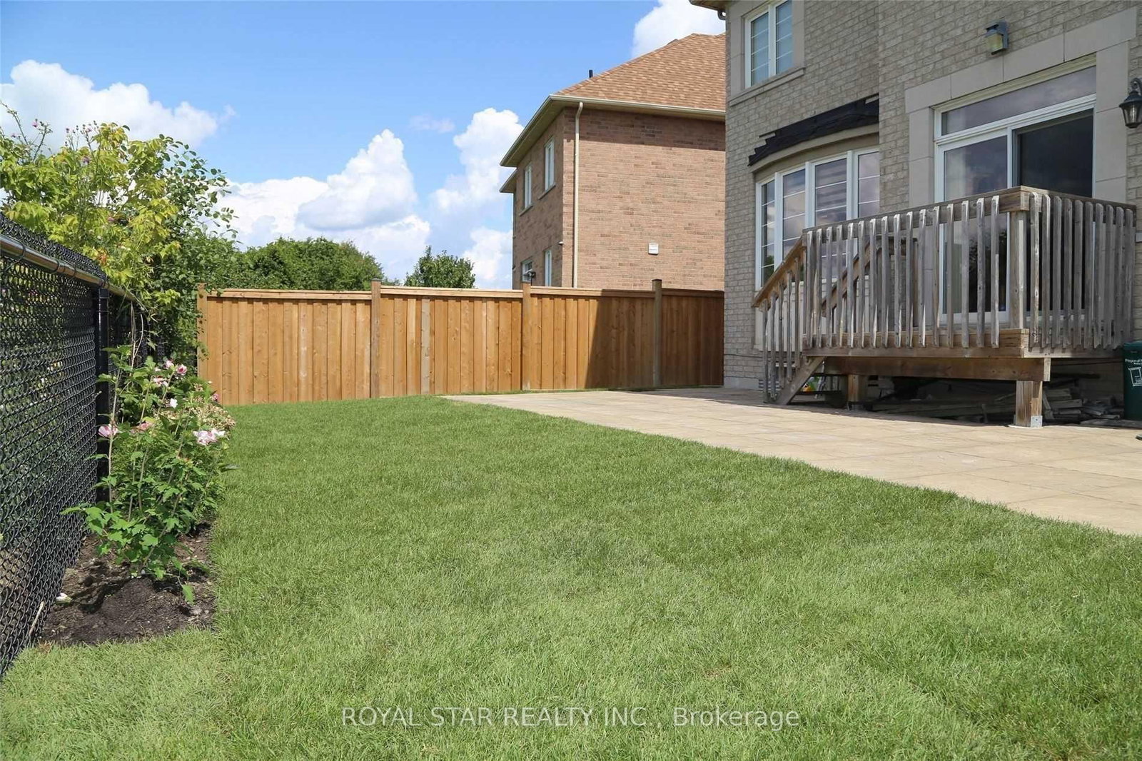 Detached House for sale at 38 Riverglen Street, Brampton, Ontario, L6P 3C1 - Bram East - MLS: W12866340