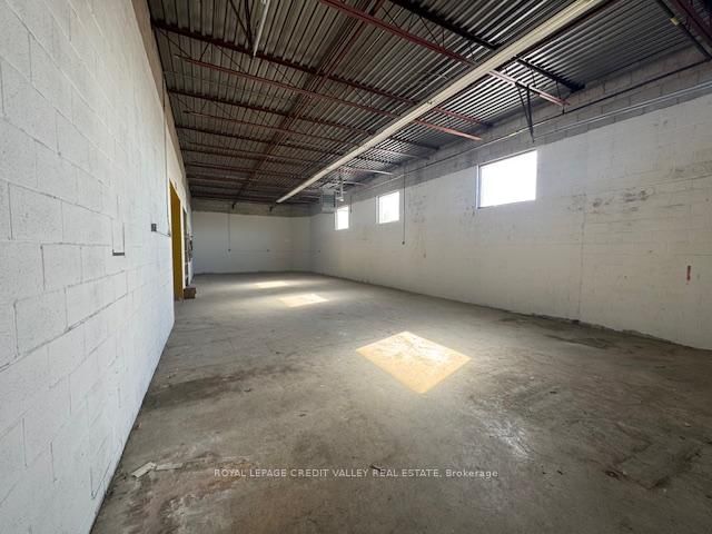 670 Hardwick Road, Unit 6 - Photo 17