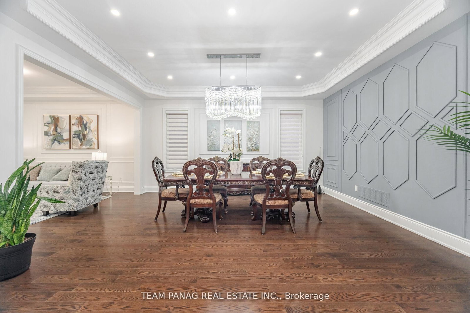 Detached House for sale at 26 Snaresbrook Crescent, Brampton, Ontario, L6P 4G7 - Toronto Gore Rural Estate - MLS: W12867212