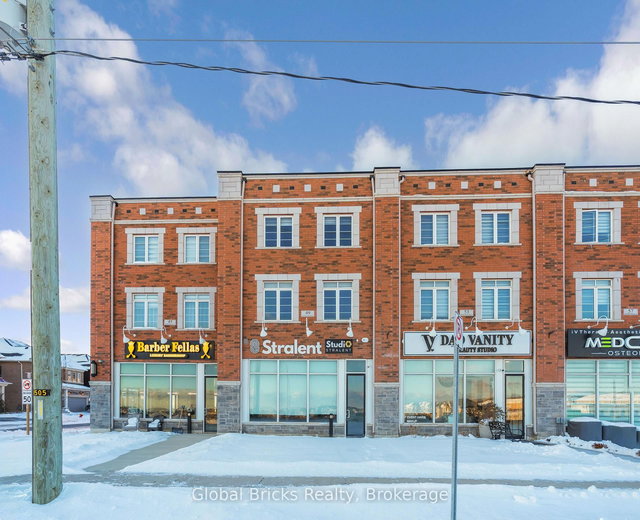 49 Burnhamthorpe Road E