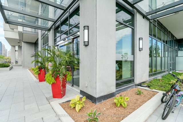2910 - 3975 Grand Park Drive
