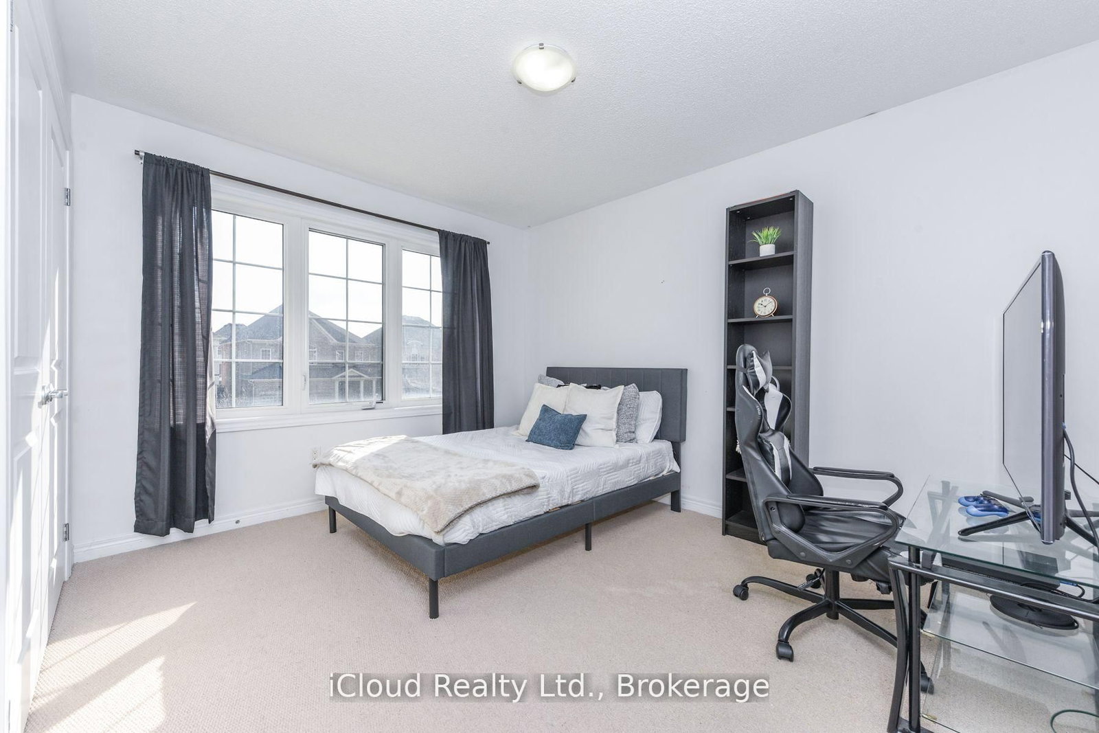 Detached House for sale at 60 Valleyway Drive, Brampton, Ontario, L6X 5G1 - Credit Valley - MLS: W12868244