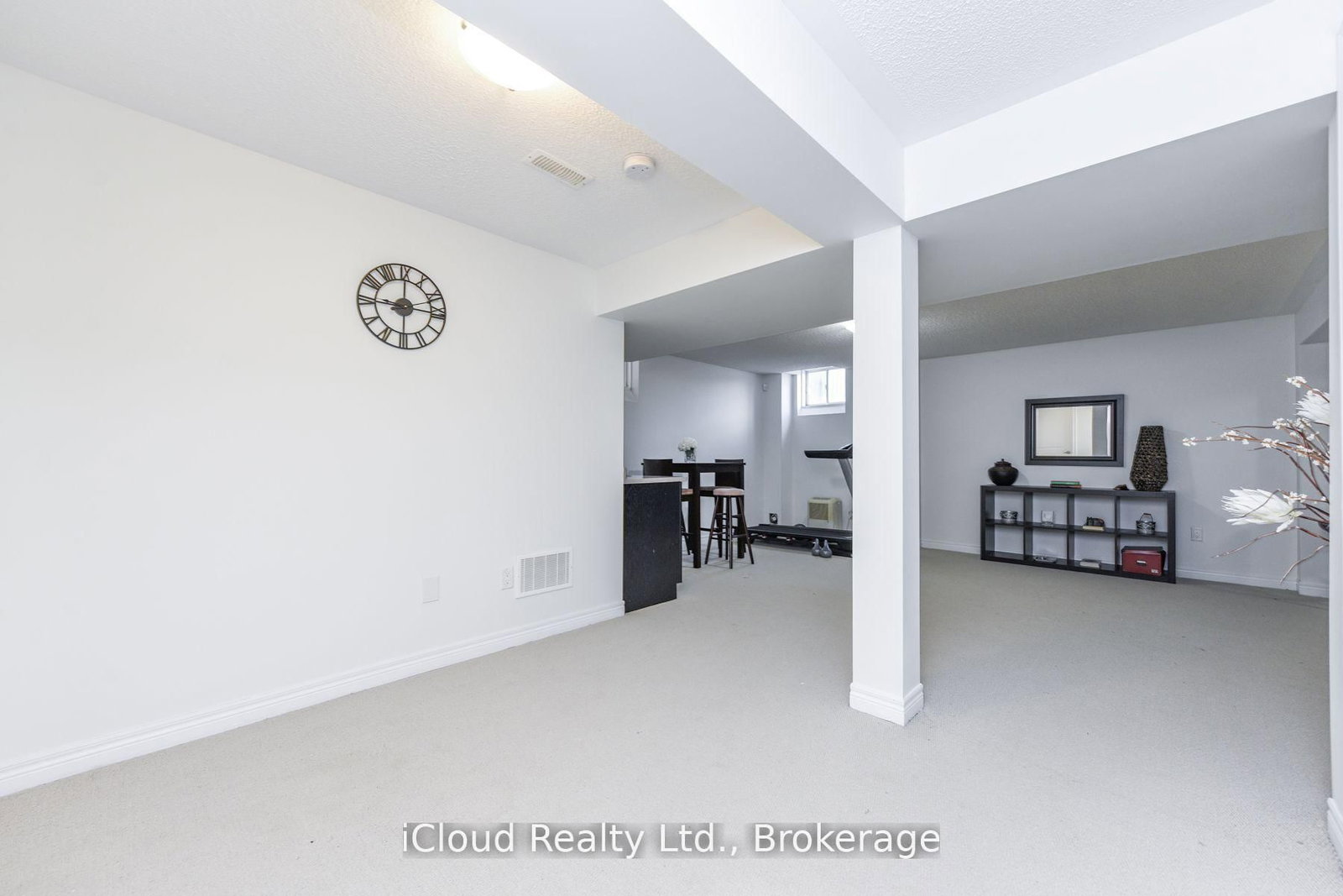 Detached House for sale at 60 Valleyway Drive, Brampton, Ontario, L6X 5G1 - Credit Valley - MLS: W12868244