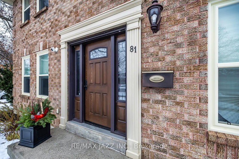 81 Burgby Ave, Brampton, L6X 3E2 | Image 3