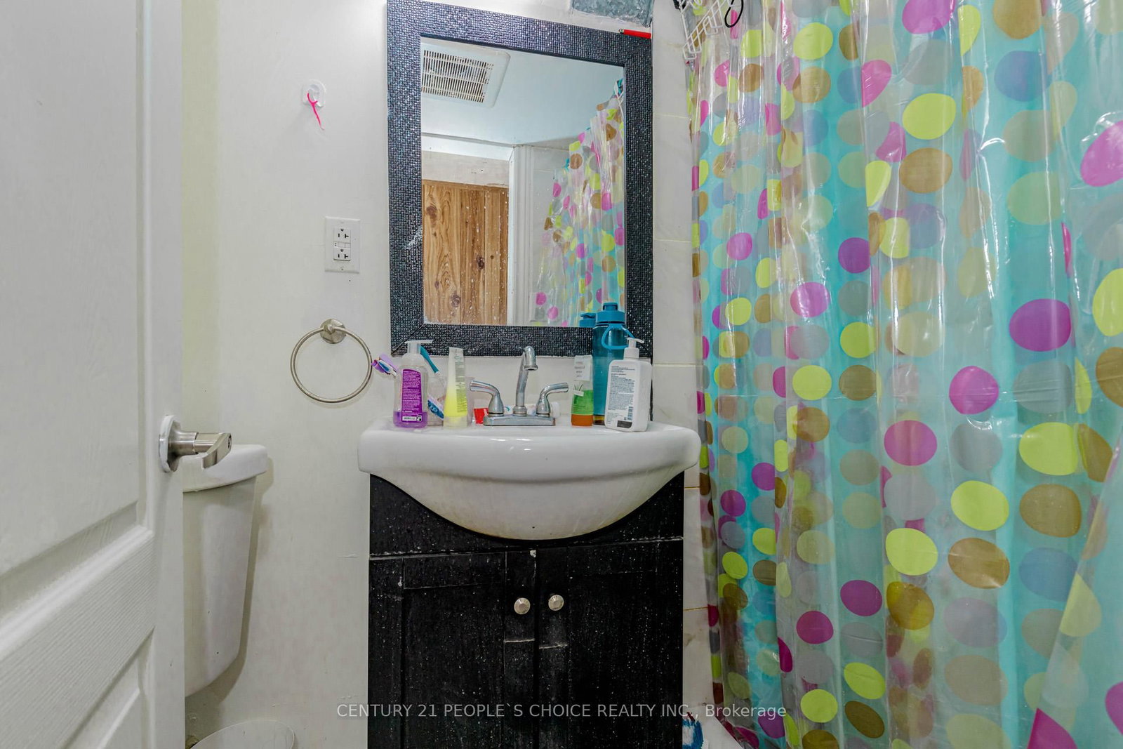 Detached House for sale at 4104 Brandon Gate, Mississauga, Ontario, L4T 3P2 - Malton - MLS: W12868406