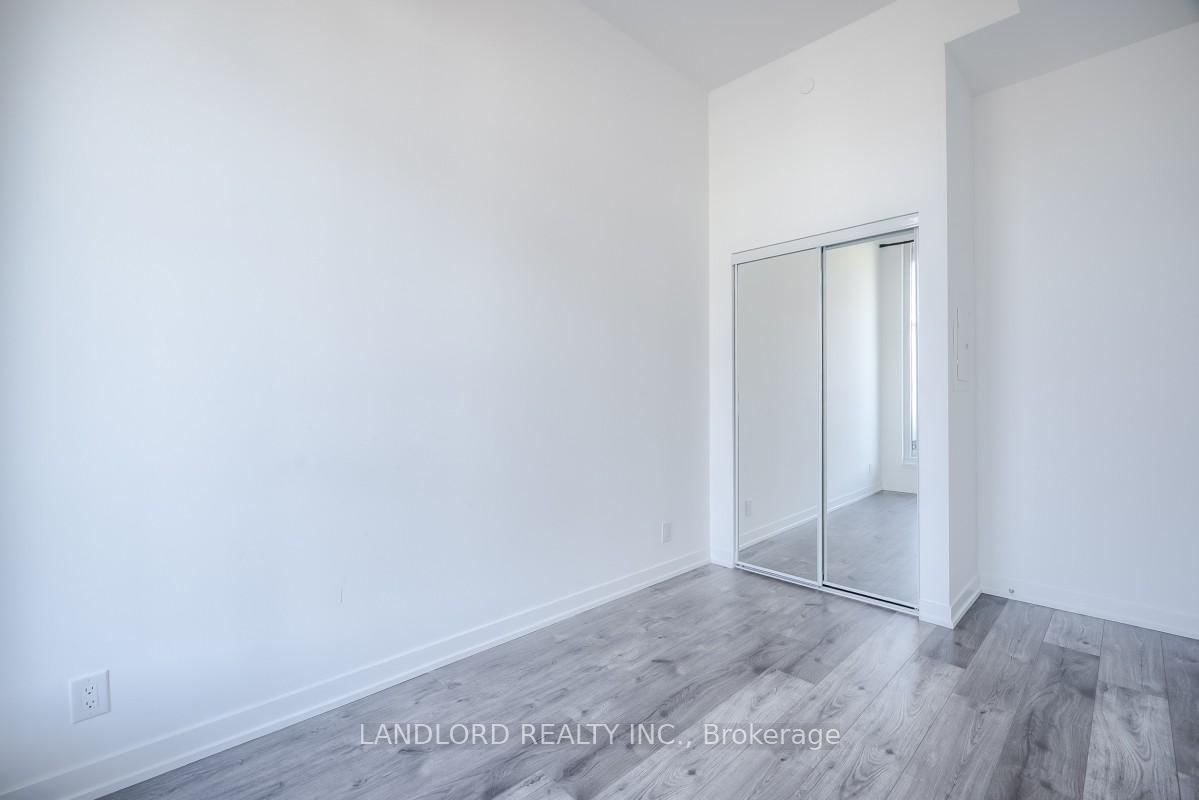285 Dufferin Street, Unit 512 - Photo 10