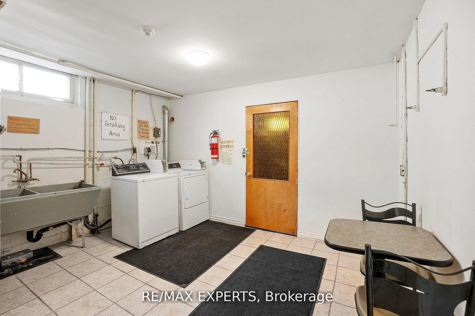 Semi-Detached House for lease at 102-3261A Lake Shore Boulevard, Toronto, Ontario, M8V 1M2 - Long Branch - MLS: W12868774