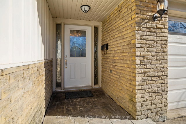 2268 Wyandotte Drive