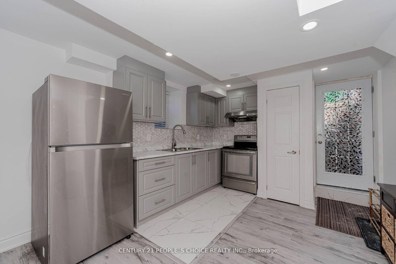 BSMNT - 29 Jessop Dr, Brampton, L7A 3M8 | Image 3