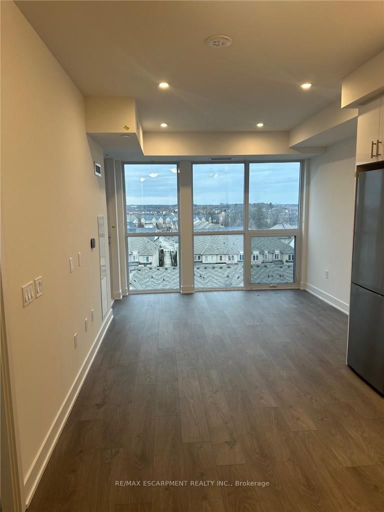 727 - 2343 Khalsa Gate, Oakville, L6M 4J2 | Image 3