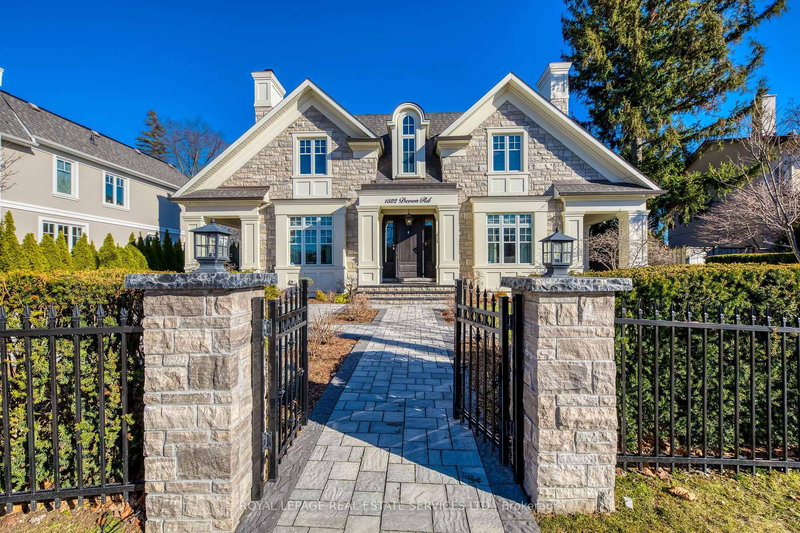 1522 Devon Rd, Oakville, L6J 2M5 | Image 2