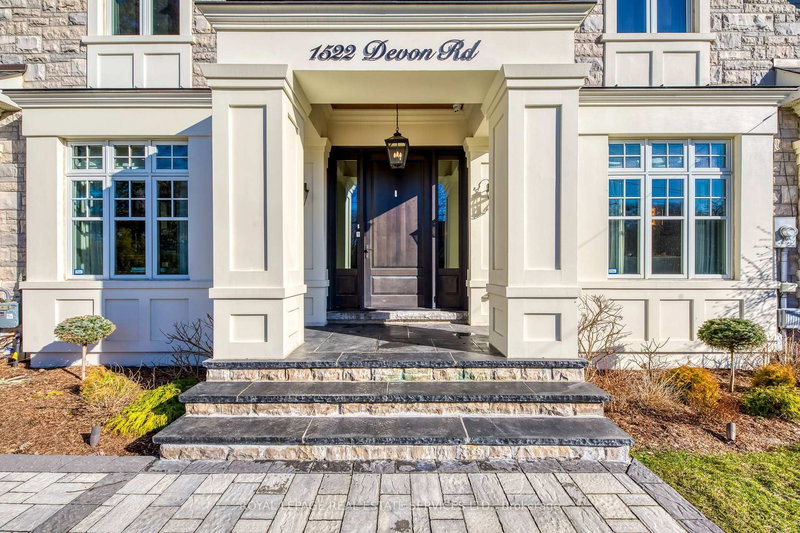 1522 Devon Rd, Oakville, L6J 2M5 | Image 3