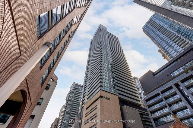 4201 - 80 John Street