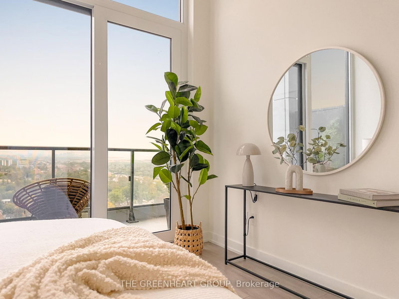 1802 - 28 Ann St, Mississauga, L5G 0E1 | Image 3