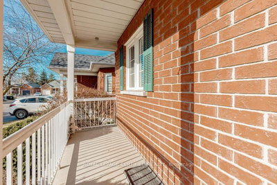 711 Poplar Milton,ON L9T 5X2 — Photo 2