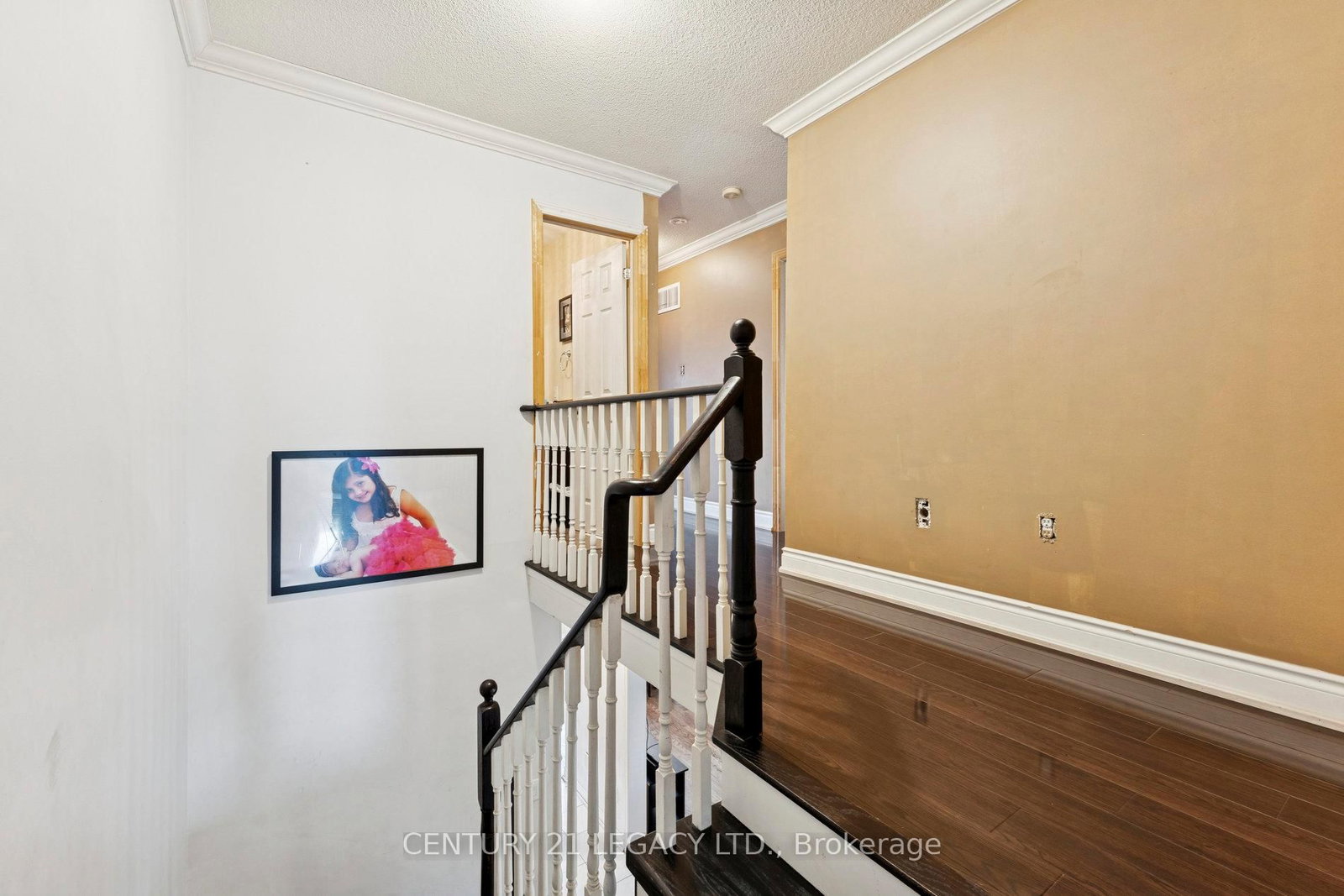 Semi-Detached House for sale at 71 Townley Crescent, Brampton, Ontario, L6Z 4T1 - Heart Lake West - MLS: W12870644