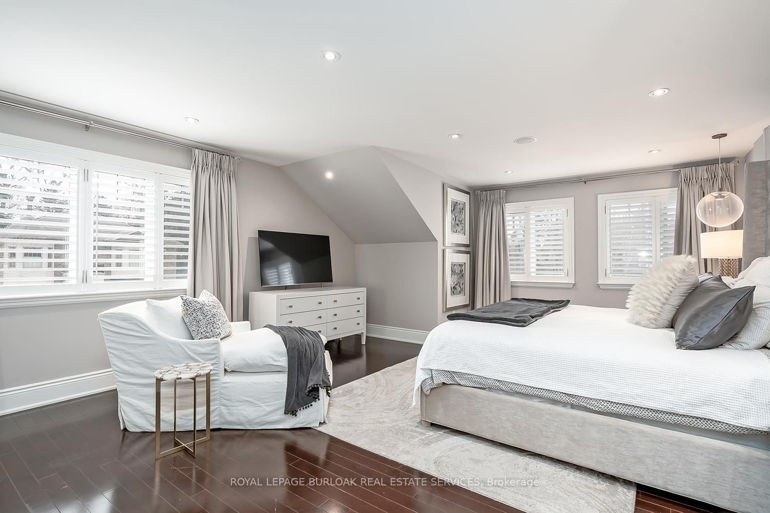 Detached House for sale at 234 Brookfield Avenue, Burlington, Ontario, L7N 1T8 - Roseland - MLS: W12870940