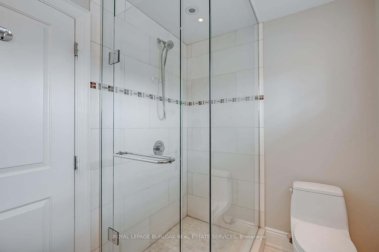 Detached House for sale at 234 Brookfield Avenue, Burlington, Ontario, L7N 1T8 - Roseland - MLS: W12870940