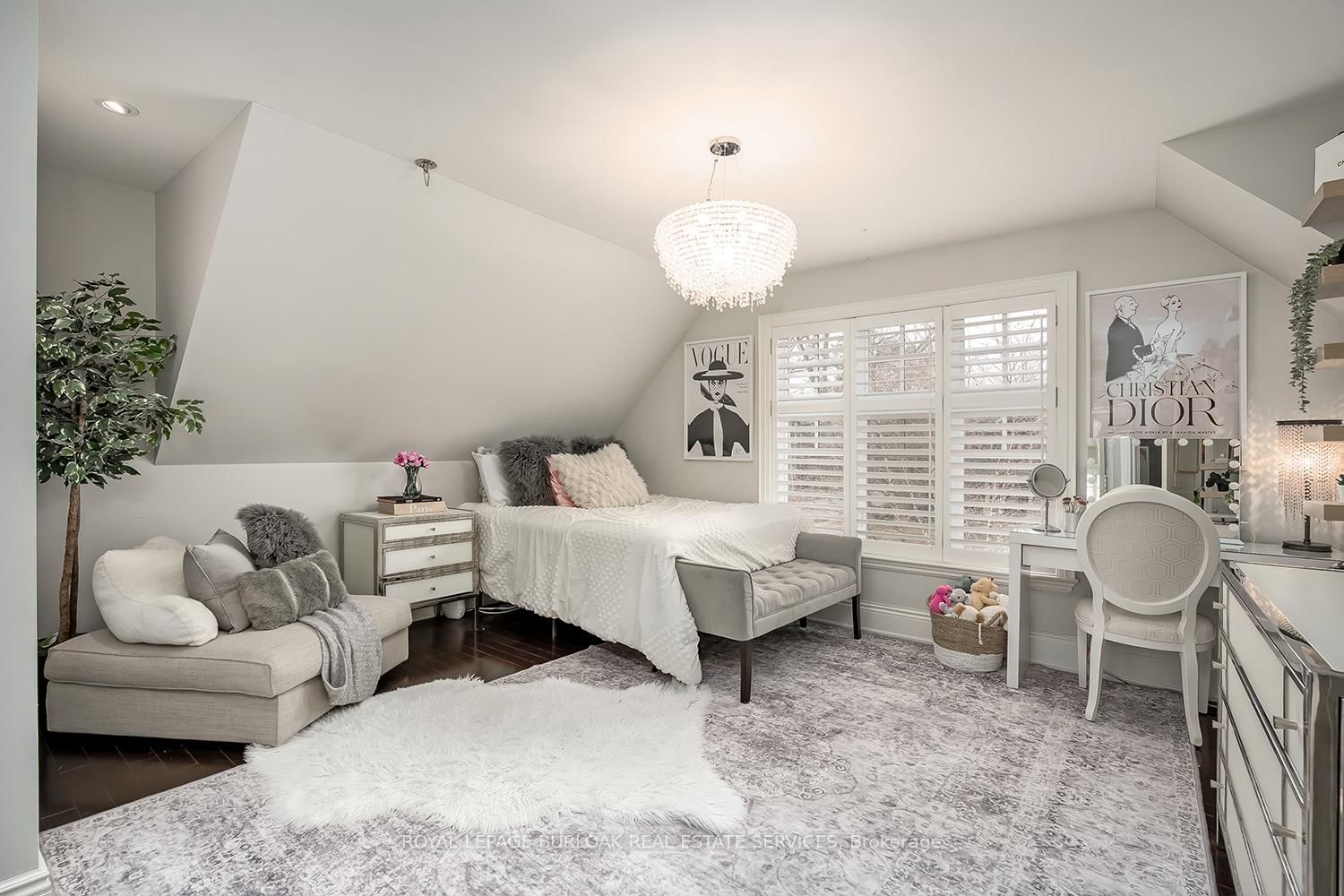 Detached House for sale at 234 Brookfield Avenue, Burlington, Ontario, L7N 1T8 - Roseland - MLS: W12870940