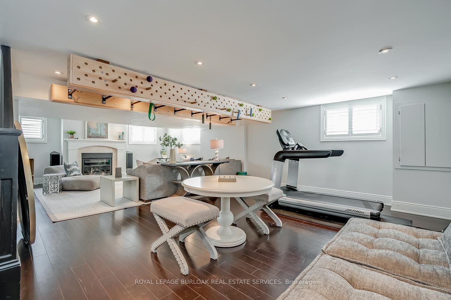 Detached House for sale at 234 Brookfield Avenue, Burlington, Ontario, L7N 1T8 - Roseland - MLS: W12870940