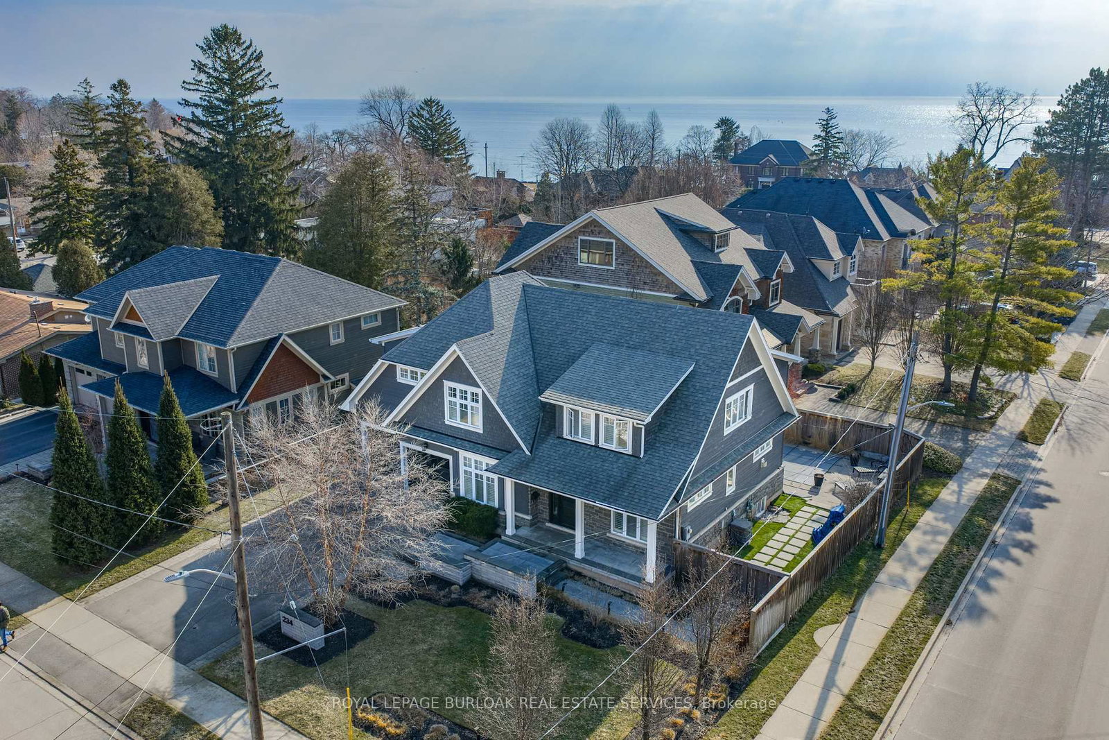 Detached House for sale at 234 Brookfield Avenue, Burlington, Ontario, L7N 1T8 - Roseland - MLS: W12870940