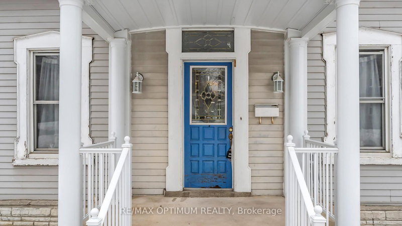 4 Denison Ave, Brampton, L6X 1E6 | Image 3