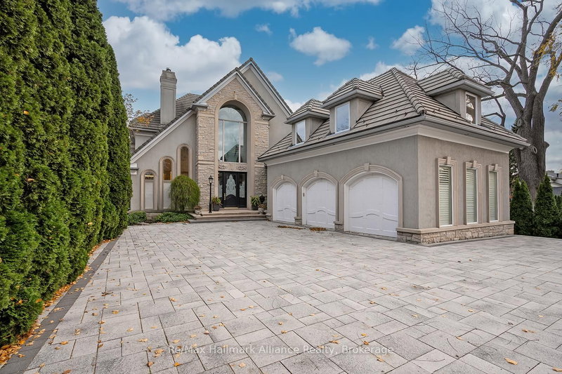 3206 Shoreline Dr, Oakville, L6L 5X4 | Image 3