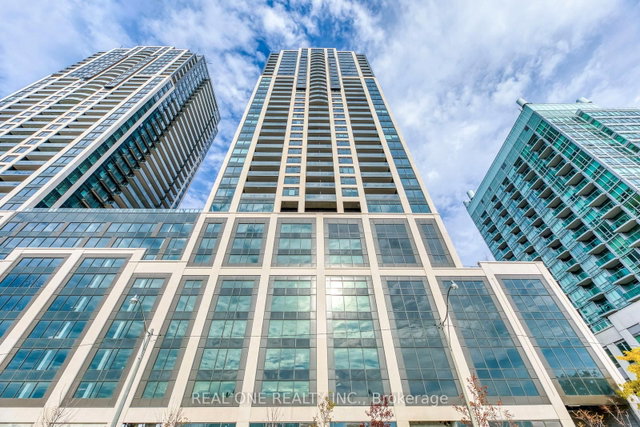 1715 - 1926 Lakeshore Boulevard W