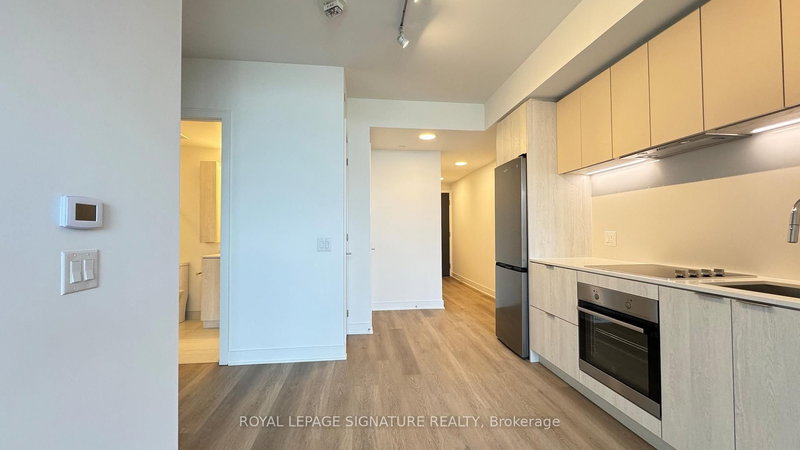 326 - 86 Dundas St E, Mississauga, L5A 1W4 | Image 3