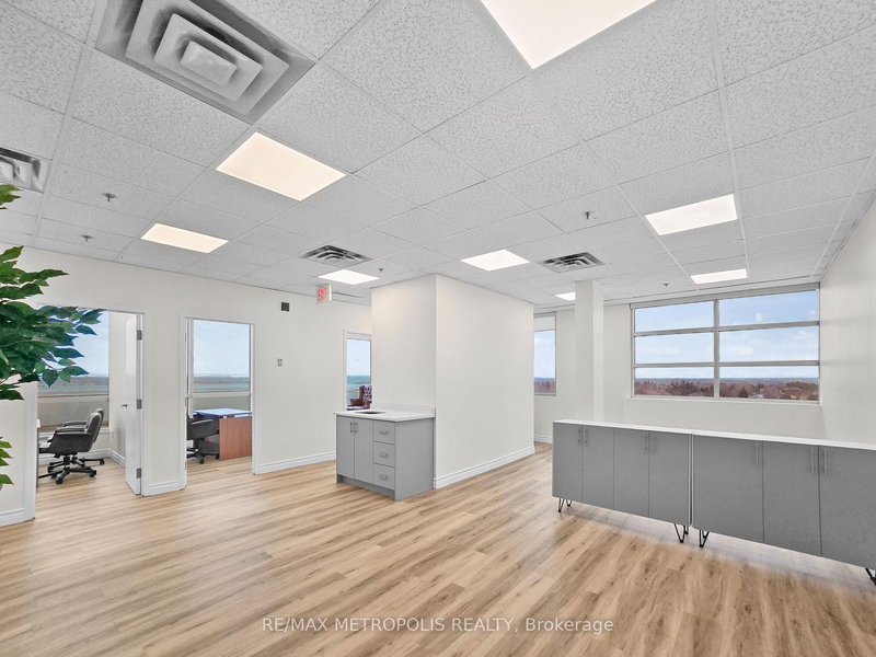 615A - 2250 Bovaird Dr E, Brampton, L6R 3J5 | Image 2