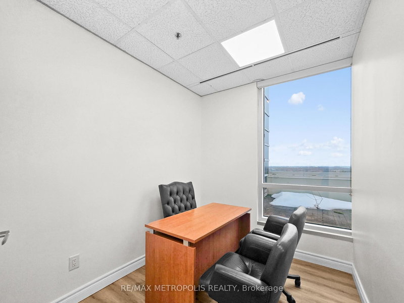 615A - 2250 Bovaird Dr E, Brampton, L6R 3J5 | Image 3