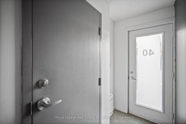 40 - 2059 Weston Road