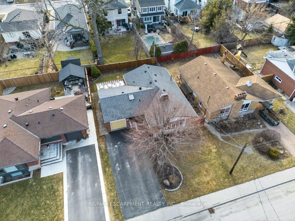 Listing Image 45