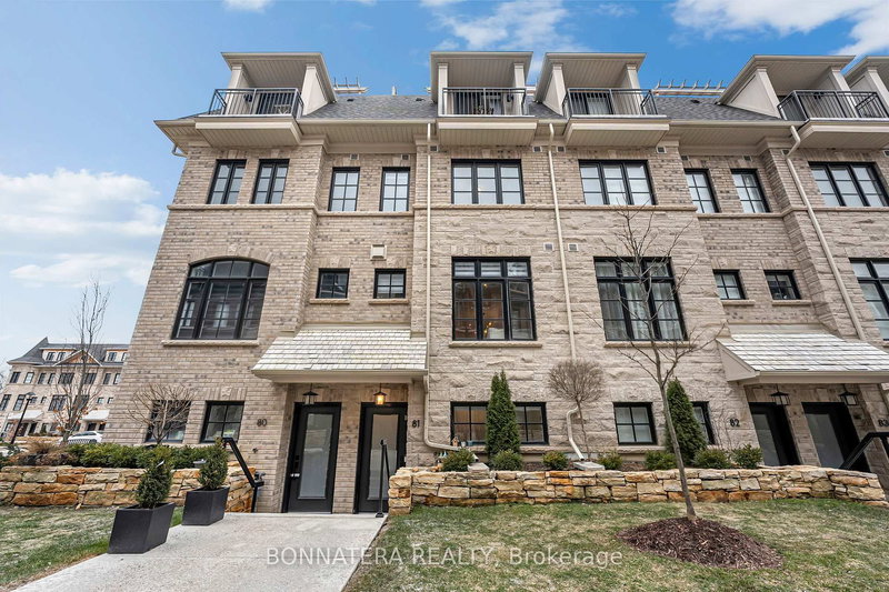 81 - 15 Lunar Cres, Mississauga, L5M 2R6 | Image 2