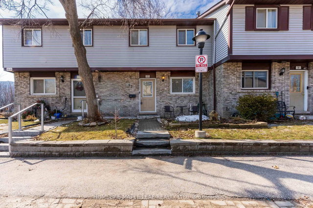 57 - 45 Hansen Road N