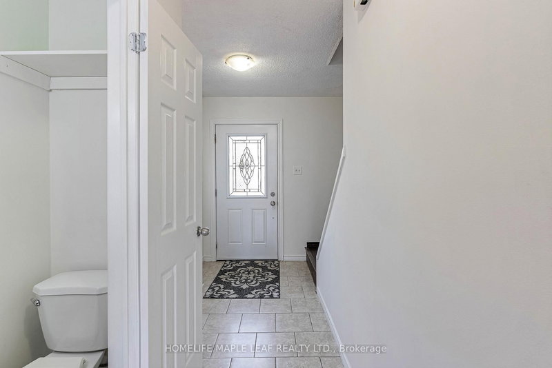 57 - 45 Hansen Rd N, Brampton, L6V 3C5 | Image 3