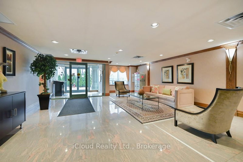 301 - 65 Via Rosedale