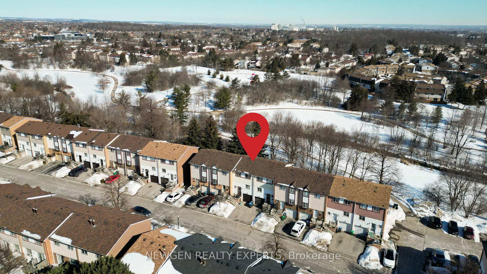 Townhouse sold at 87 Moregate Crescent, Brampton, Ontario, L6S 3K9 - Central Park - MLS: W12872678