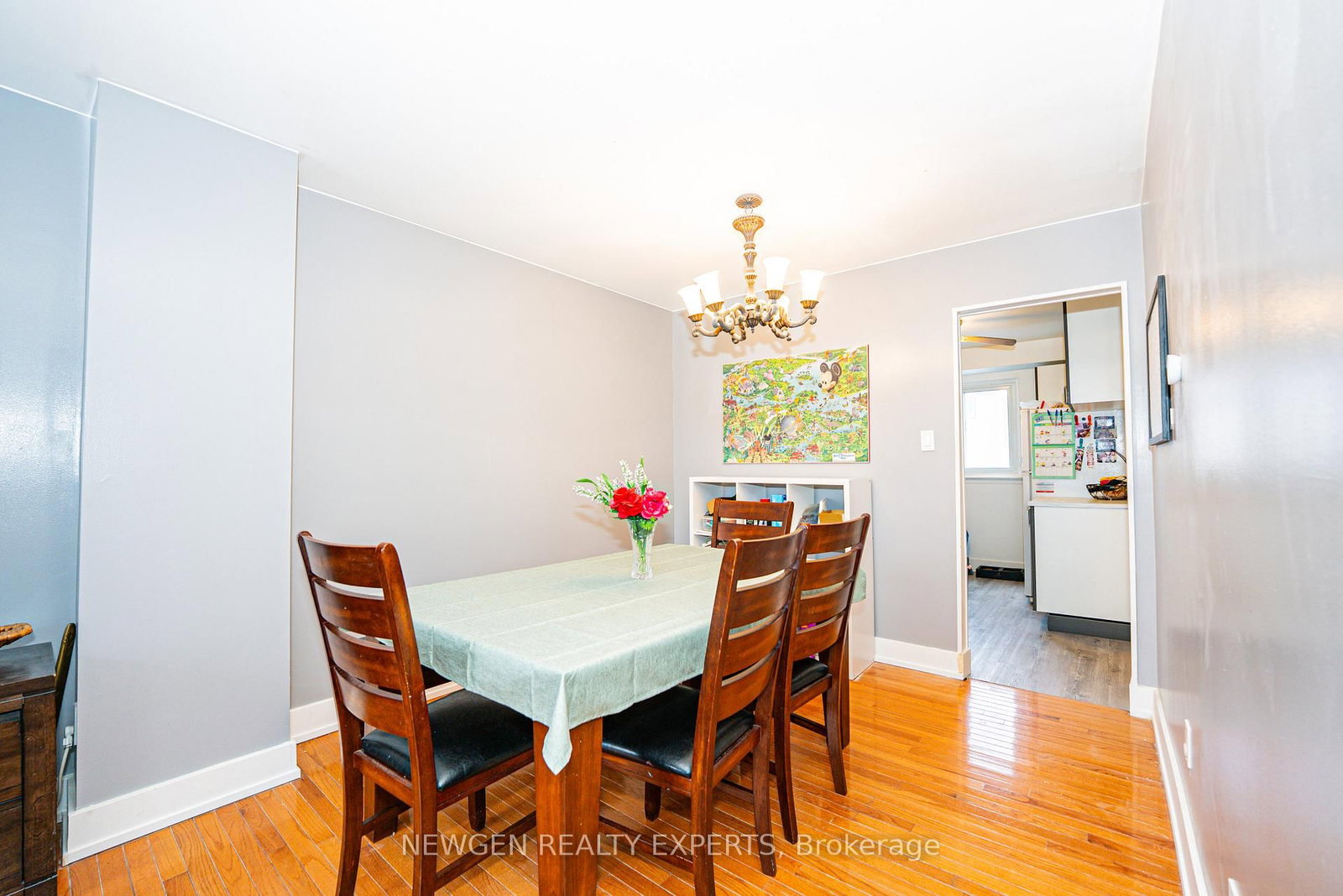 Townhouse sold at 87 Moregate Crescent, Brampton, Ontario, L6S 3K9 - Central Park - MLS: W12872678