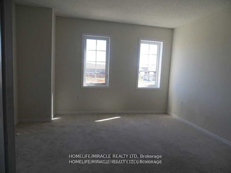 142 Golden Springs Drive • Brampton, ON photo 11