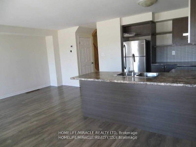 142 Golden Springs Drive • Brampton, ON photo 8