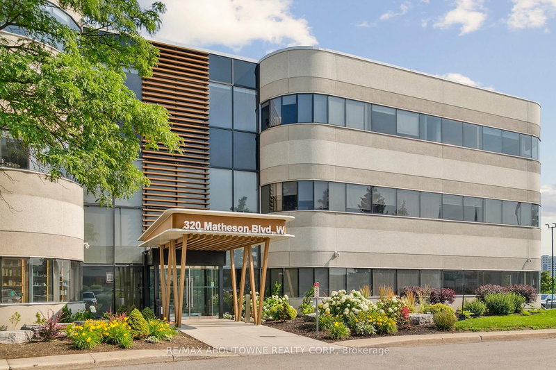 211-D - 320 Matheson Blvd W, Mississauga, L5R 0H2 | Image 2