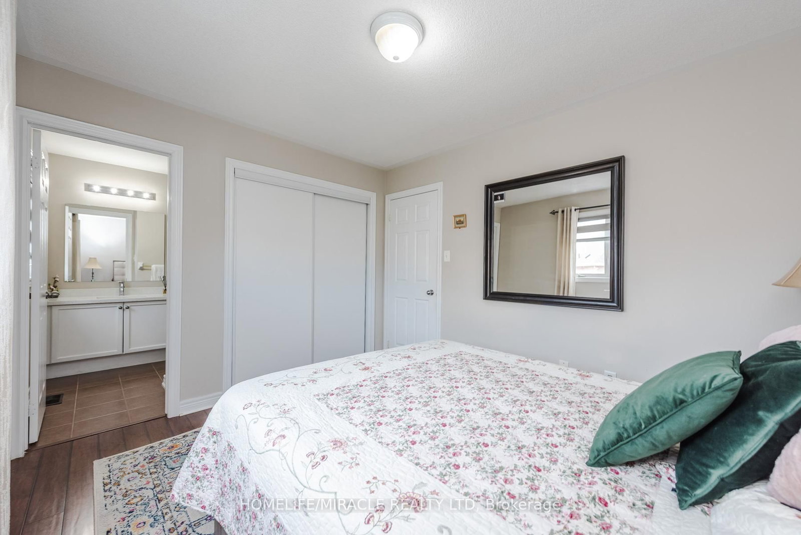 Detached House for sale at 28 Iverson Drive, Brampton, Ontario, L6X 0L6 - Credit Valley - MLS: W12873394