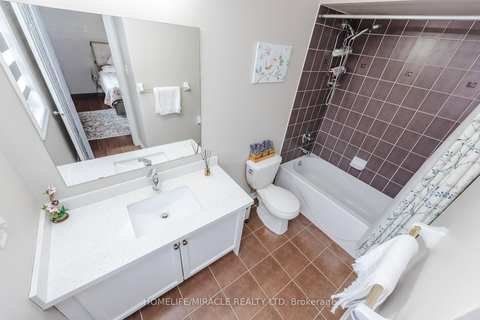 Detached House for sale at 28 Iverson Drive, Brampton, Ontario, L6X 0L6 - Credit Valley - MLS: W12873394